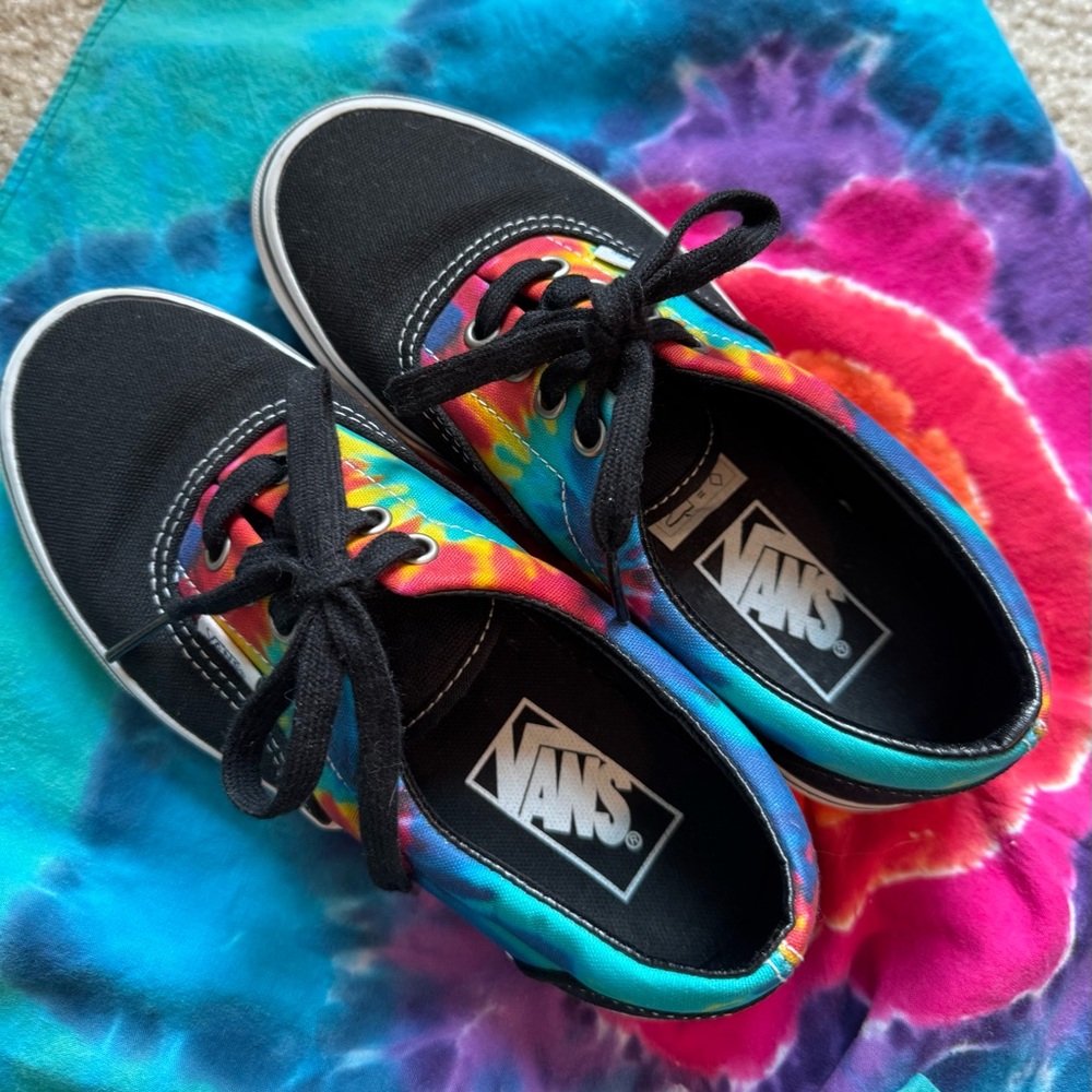 Vans Tye Dye Women’s size 5.5 sneakers